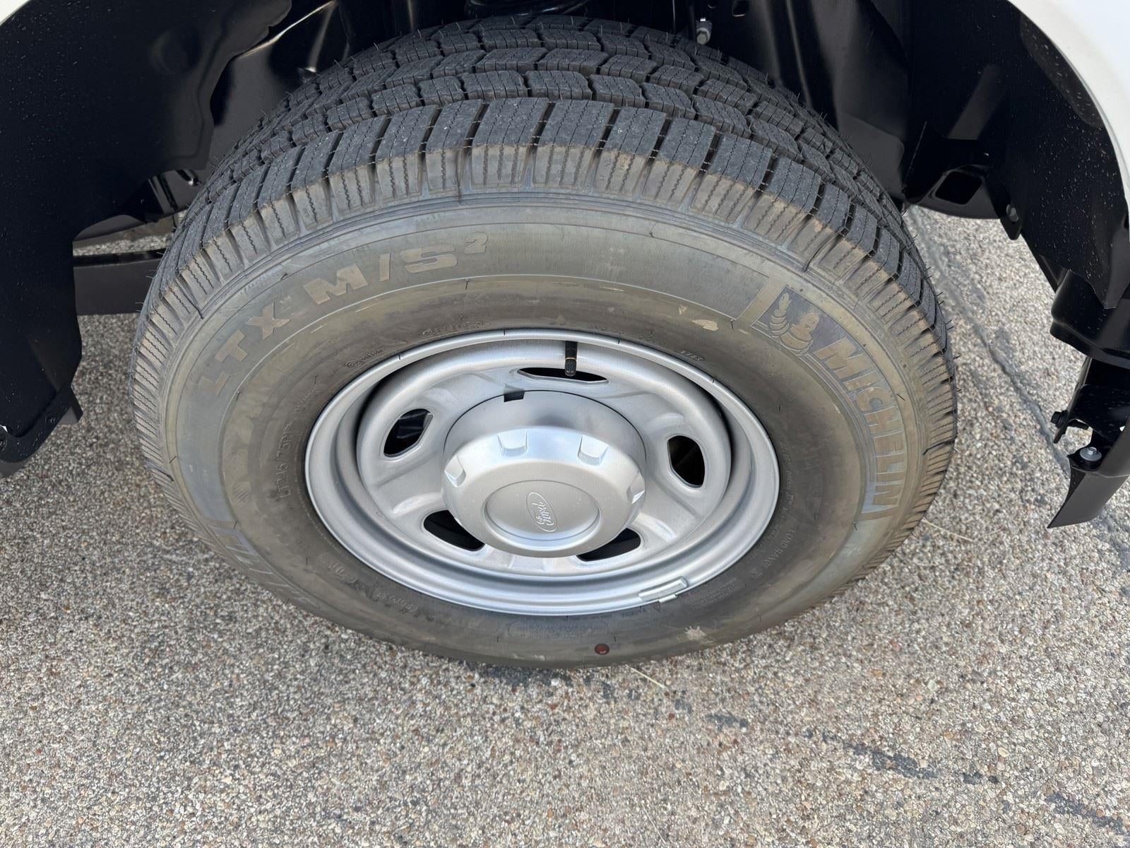 2026 Ford F-350 Super Duty XL - Photo 37