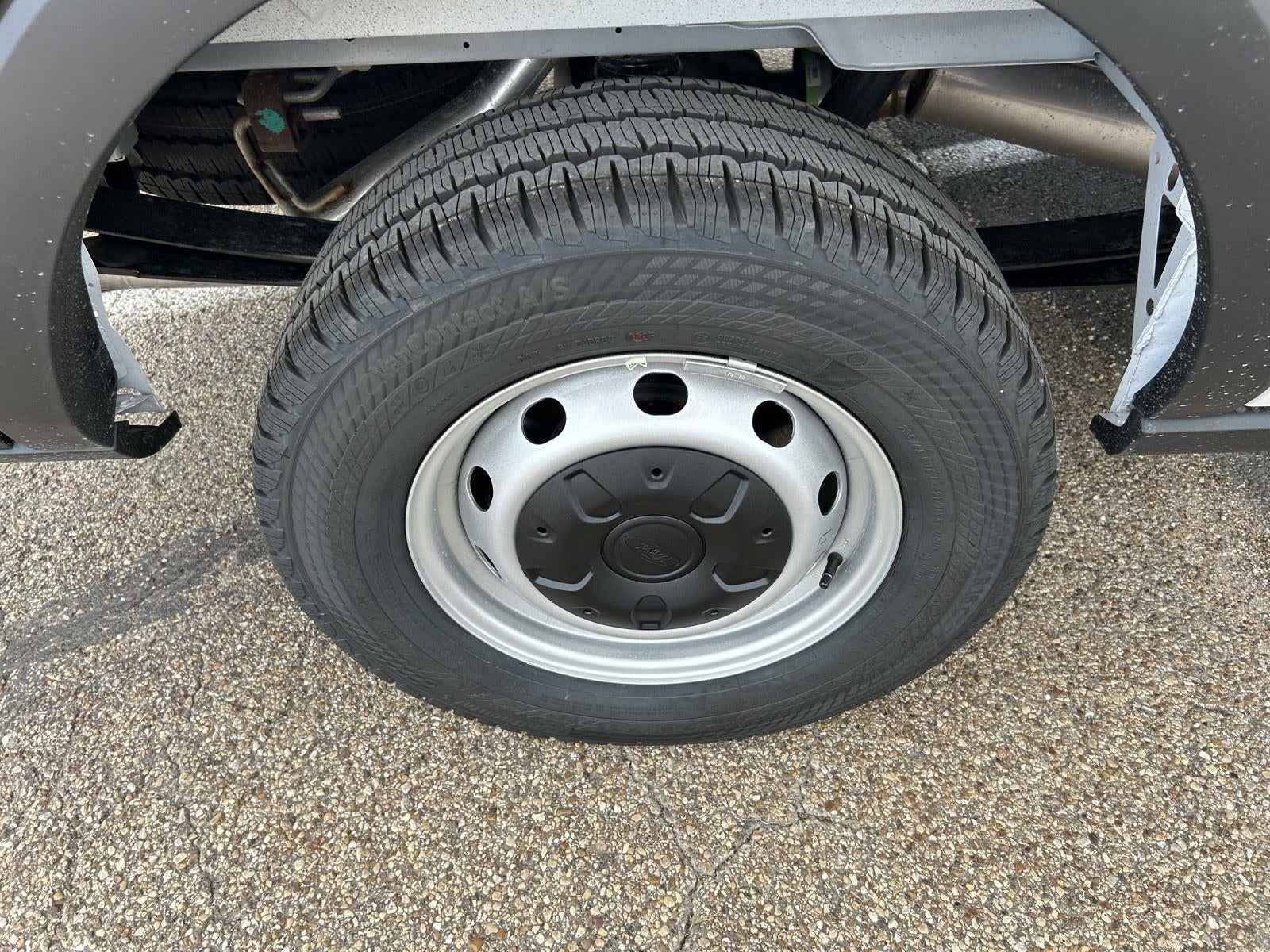 2025 Ford Transit Cargo Van T-250 148 MED RF 9070 GV