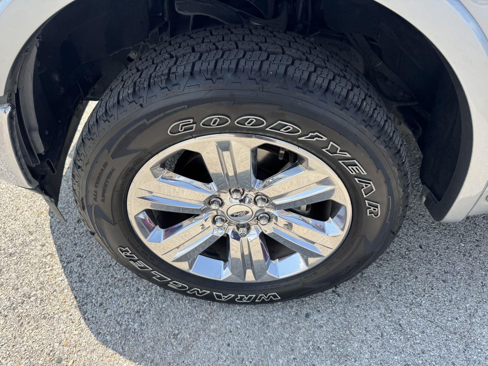 2020 Ford F-150 LARIAT