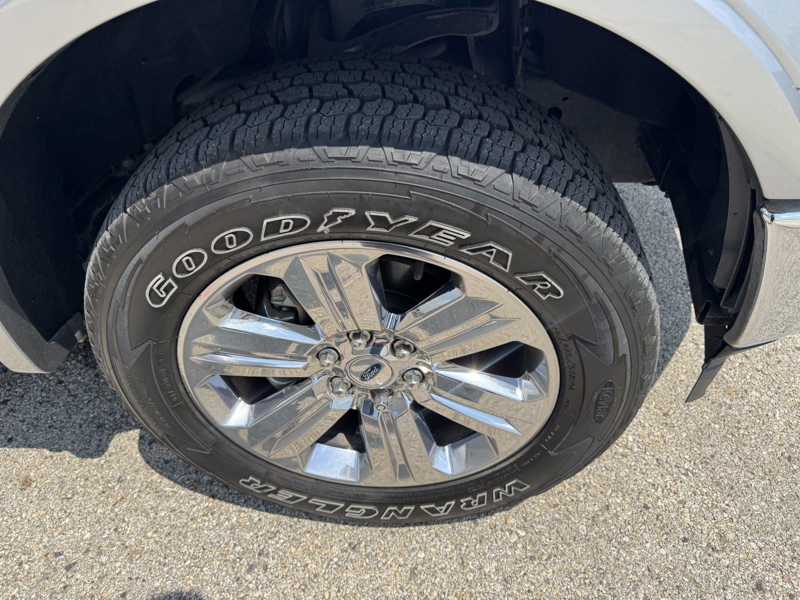 2020 Ford F-150 LARIAT