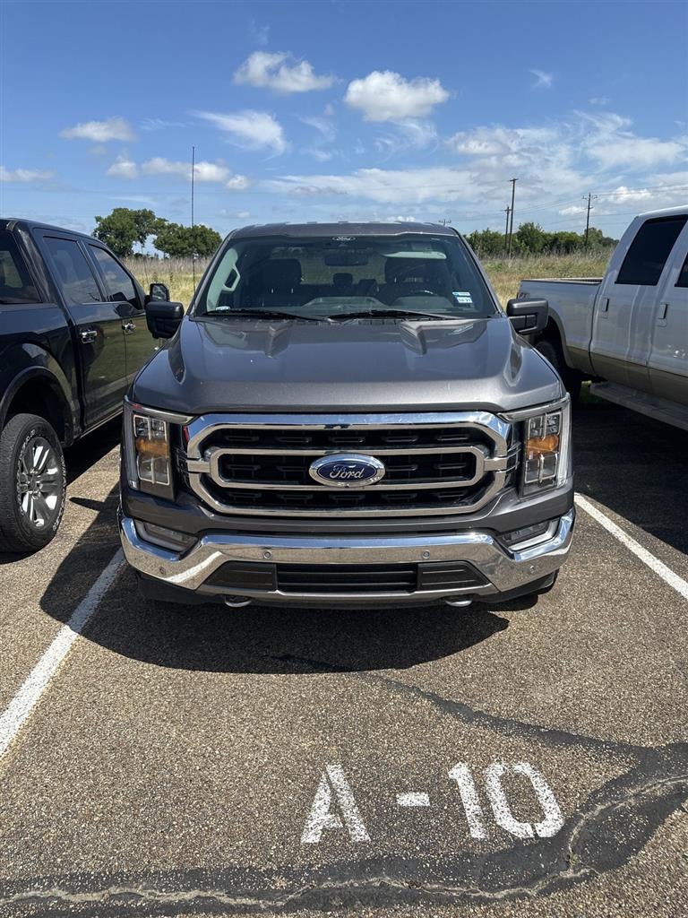 2021 Ford F-150 XLT 4x4 SuperCrew 5-1/2 Box's photo