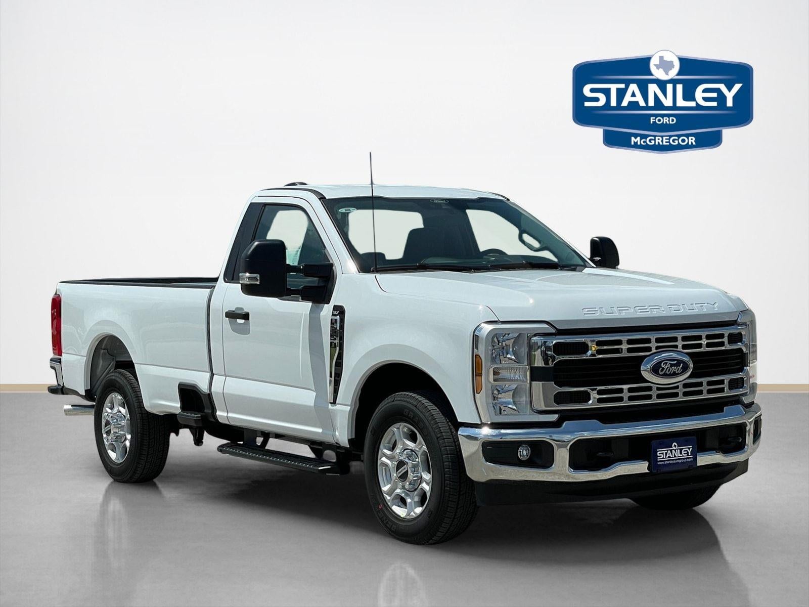 2026 Ford Super Duty F-350 SRW XLT