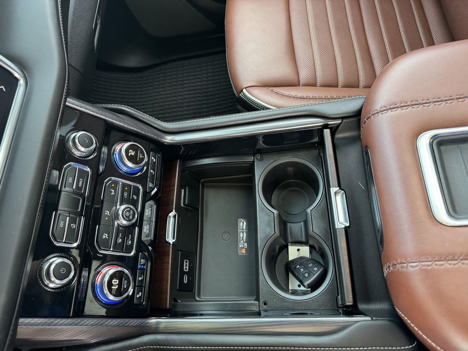 2024 GMC Yukon Denali Ultimate