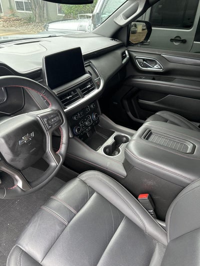 2024 Chevrolet Suburban RST