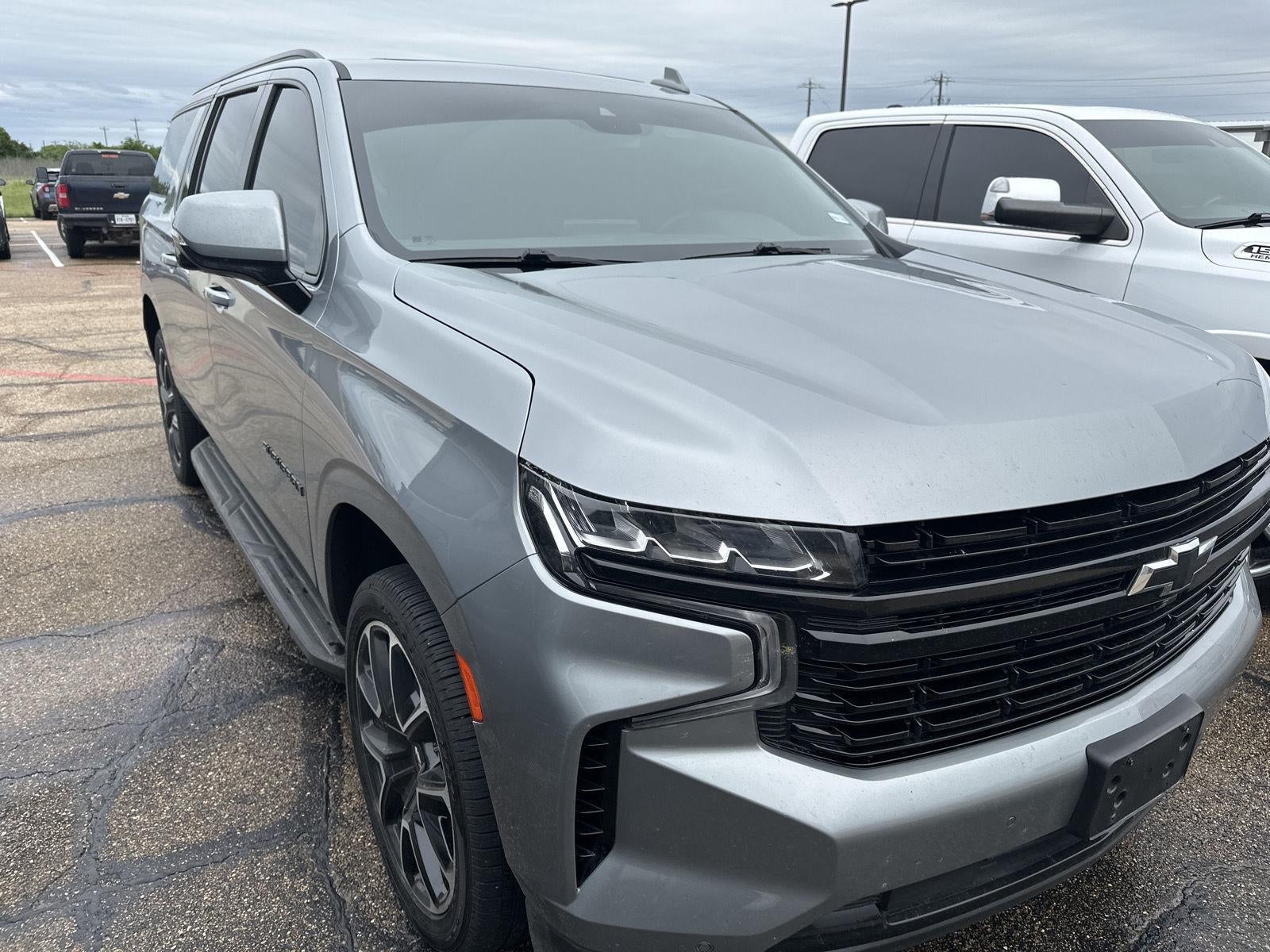 2024 Chevrolet Suburban RST