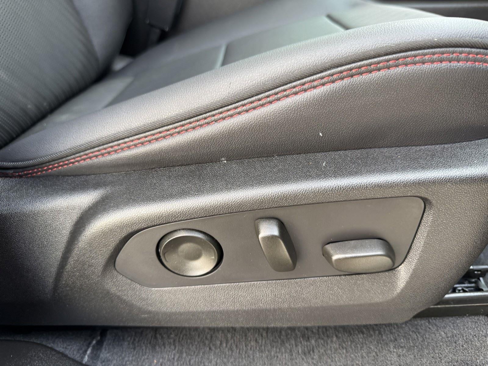 2024 GMC Canyon 4WD AT4X