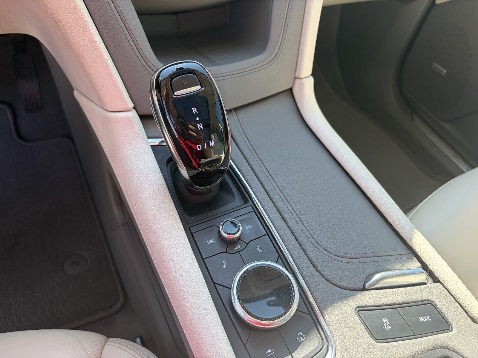 2022 Cadillac Xt5 AWD Premium Luxury