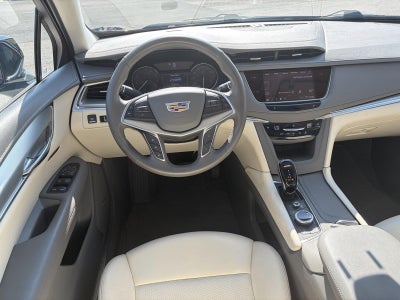 2022 Cadillac Xt5 AWD Premium Luxury