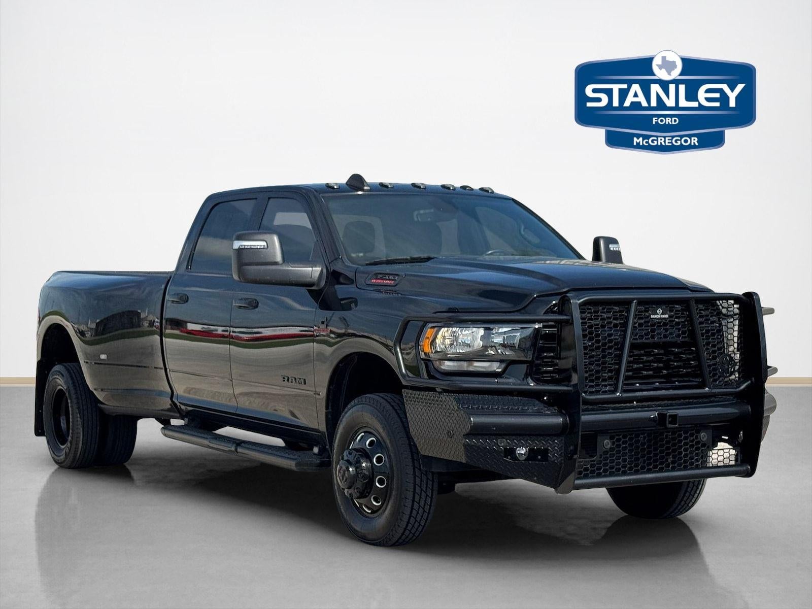 2024 RAM 3500 Big Horn 4X4 Crew Cab LWB's photo