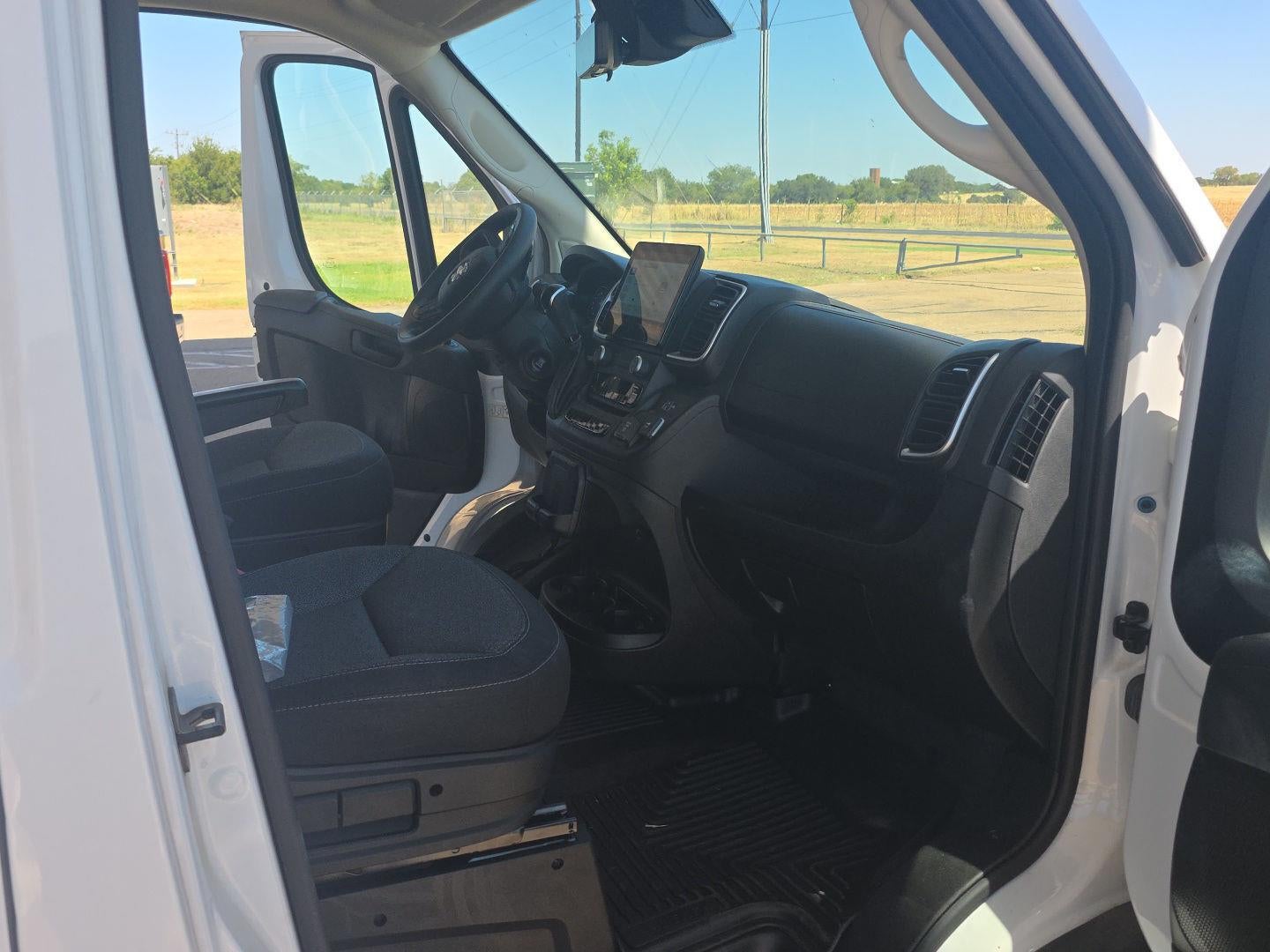 2024 RAM ProMaster Cargo Van SLT+