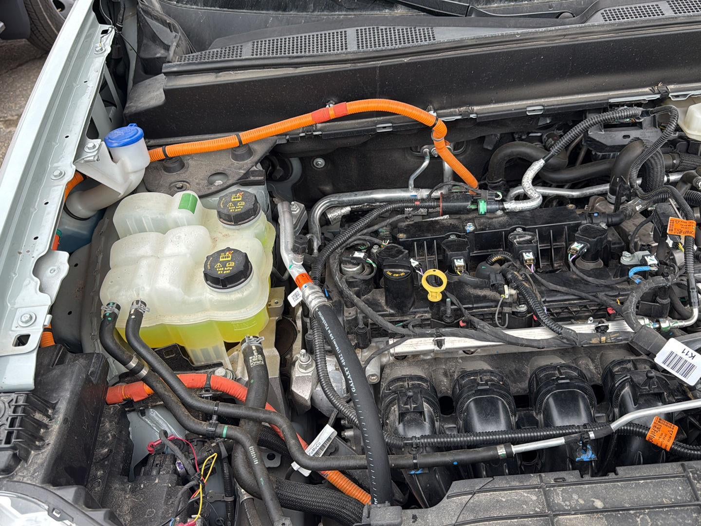 2024 Ford MAVERICK XL