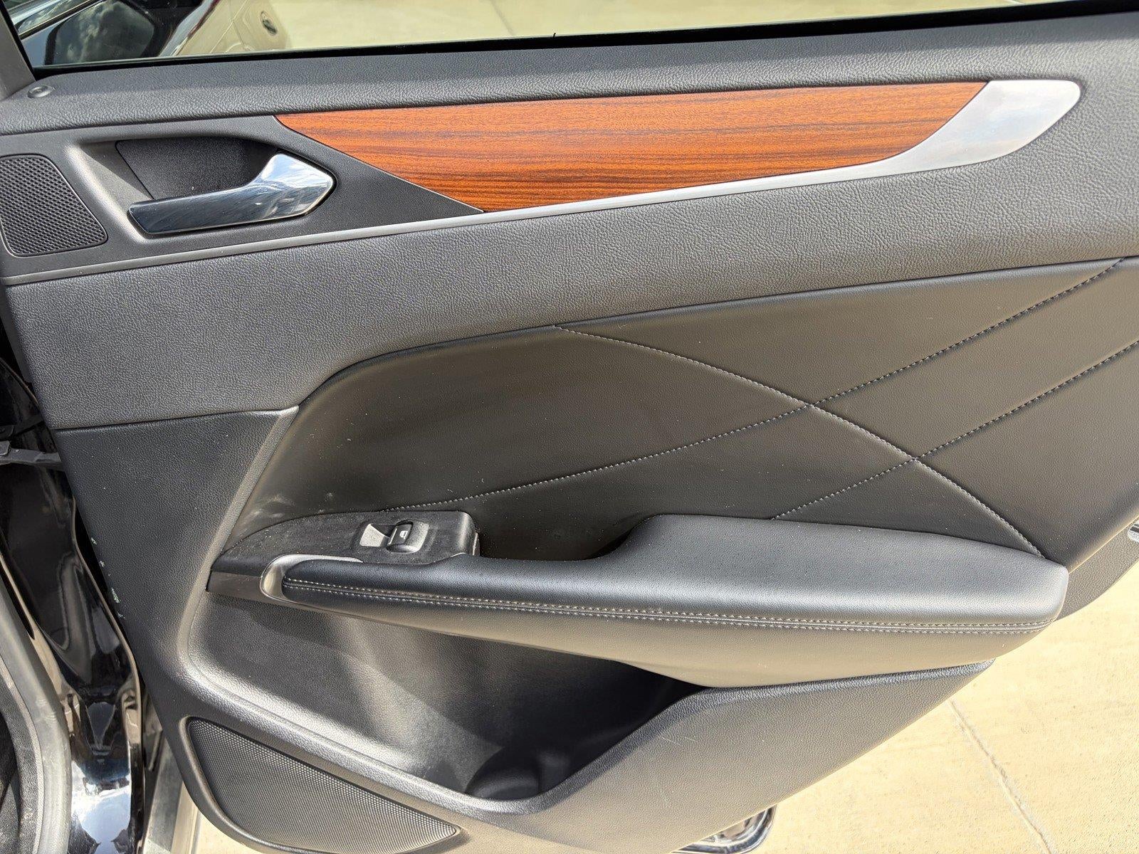 2019 Lincoln MKC Select
