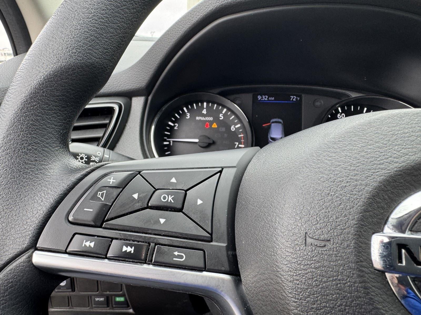 2020 Nissan Rogue Sport S