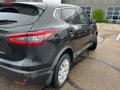 2020 Nissan Rogue Sport S