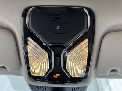 2021 BMW 7 Series 740i