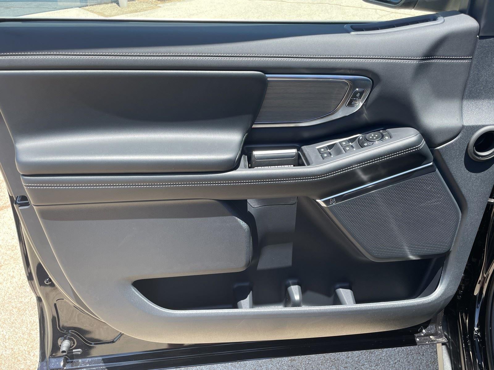 2026 Ford Expedition Platinum®