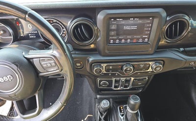 2020 Jeep Wrangler Unlimited Black and Tan