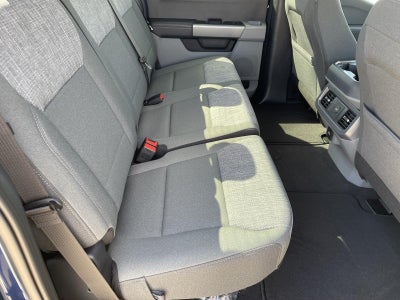 2027 Ford Super Duty F-350 SRW XL