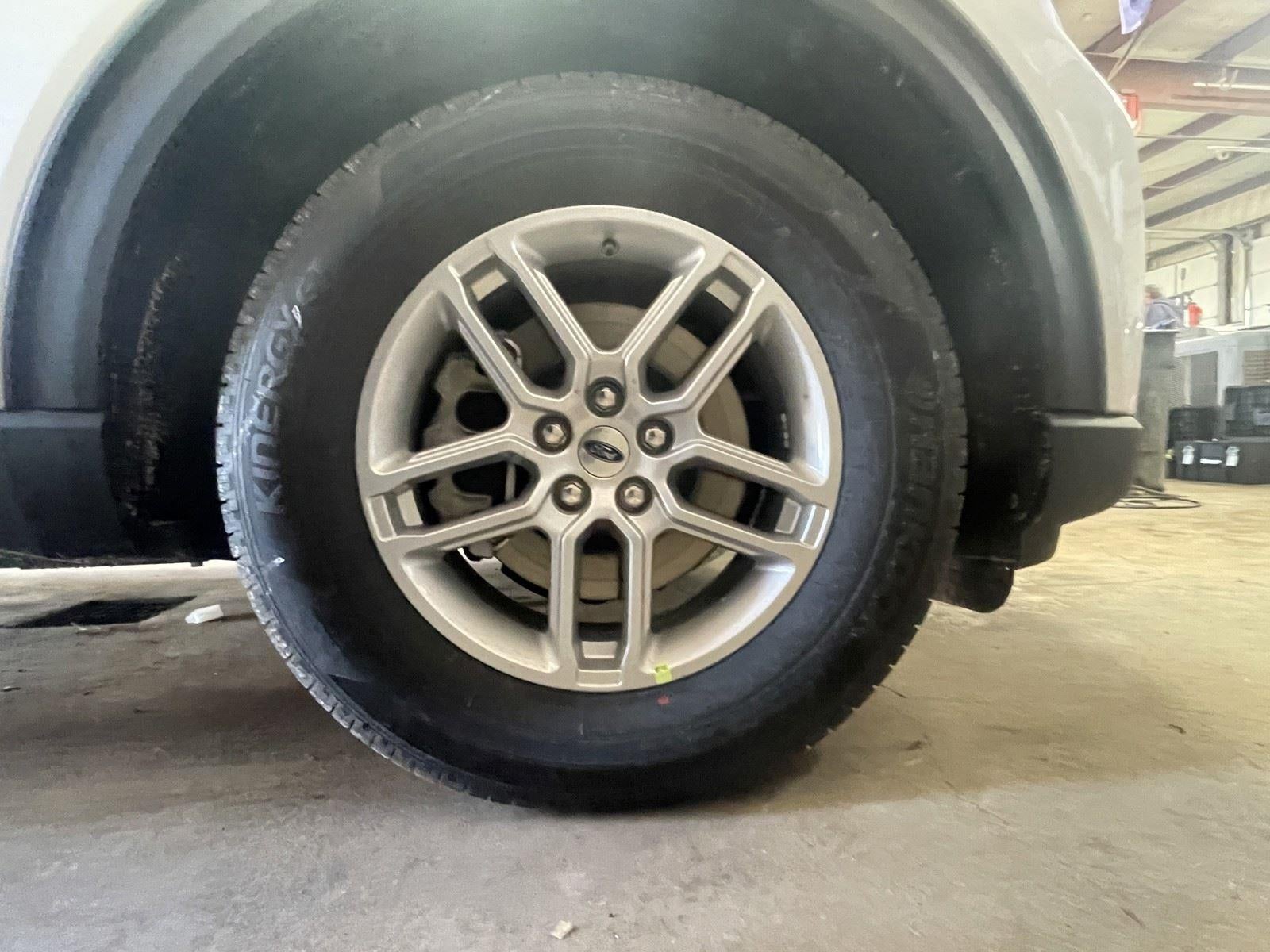 2026 Ford Explorer Active w/100A Pkg