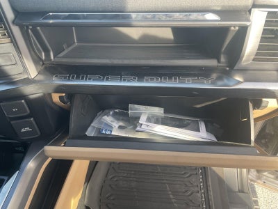 2023 Ford Super Duty F-250 SRW LARIAT