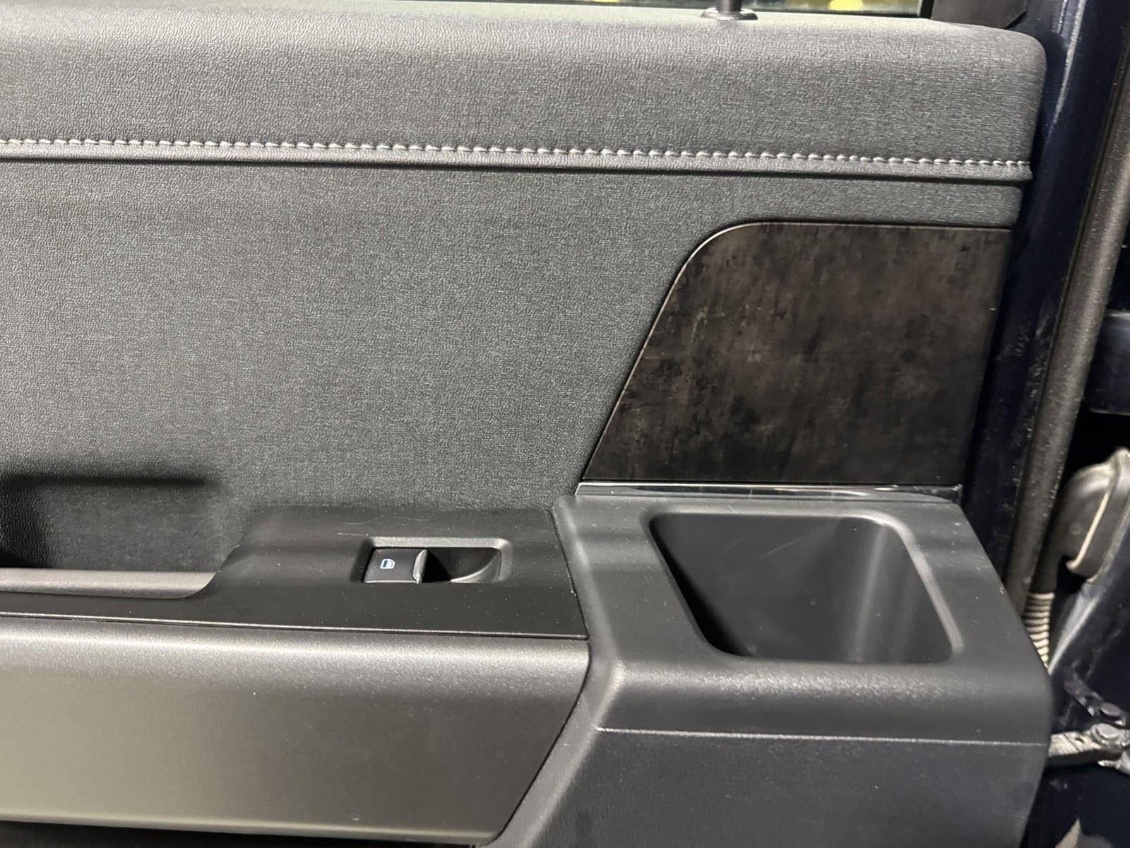 2025 Ford Super Duty F-250 SRW LARIAT