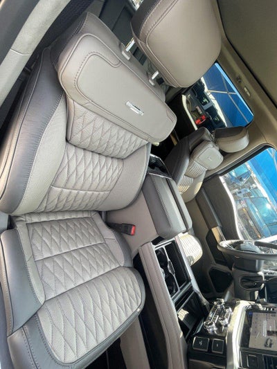 2026 Ford Super Duty F-250 SRW Platinum