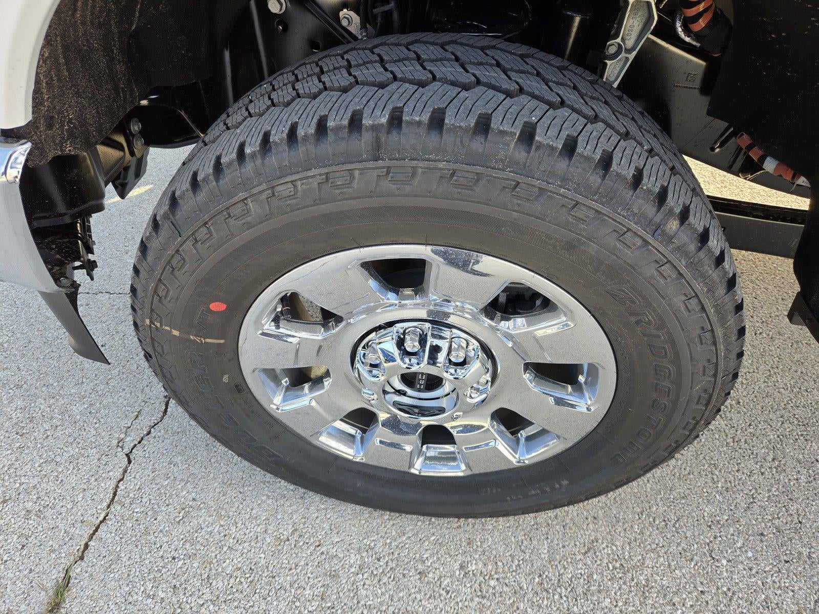 2027 Ford Super Duty F-250 SRW LARIAT