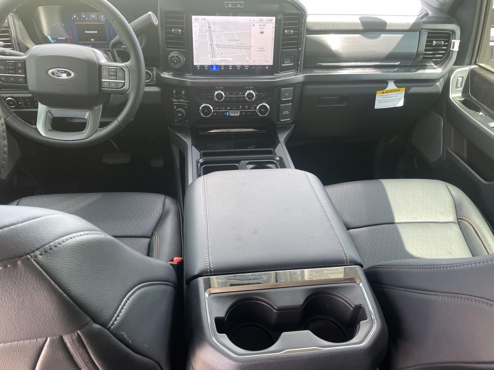 2026 Ford Super Duty F-350 SRW LARIAT