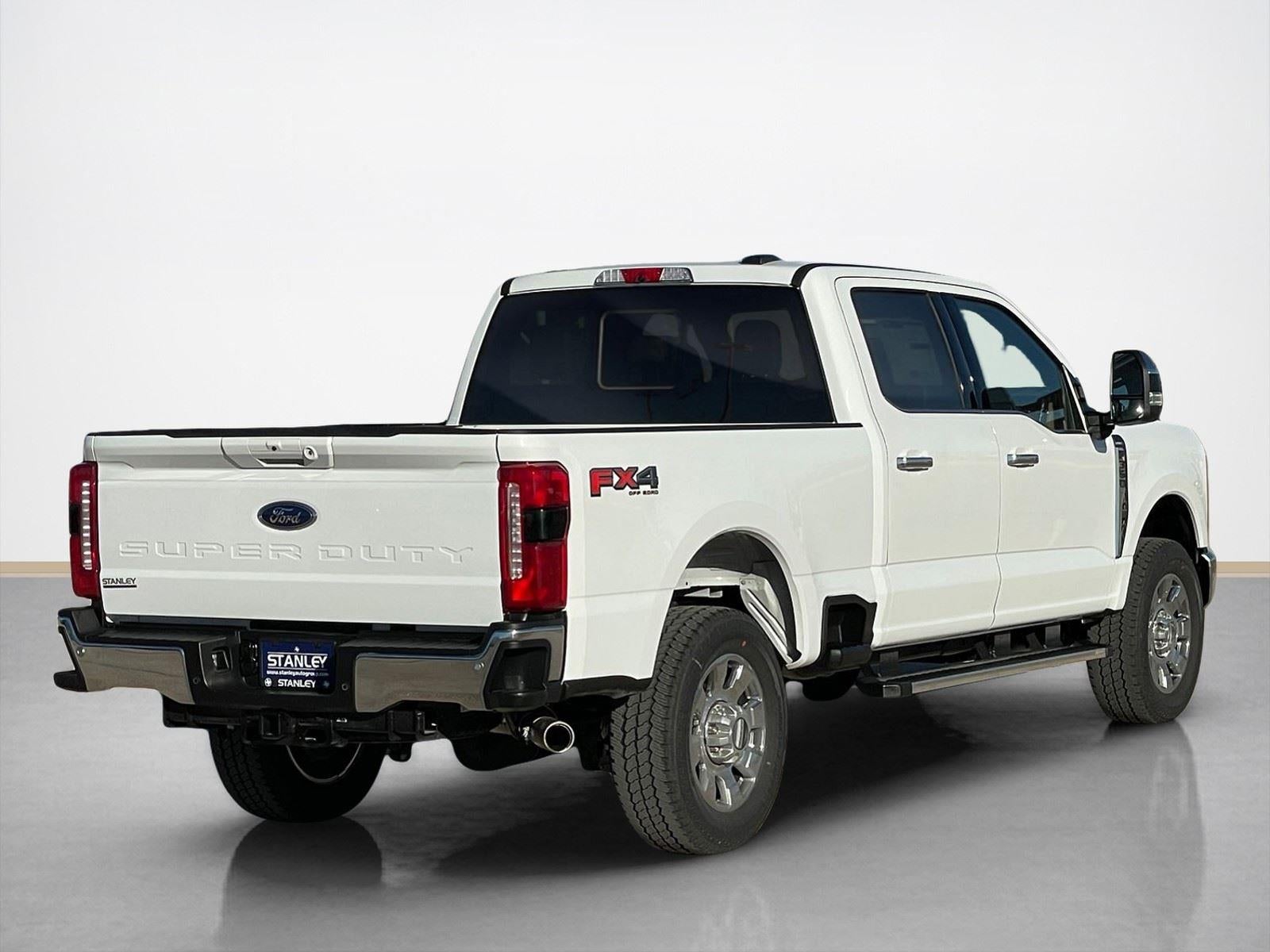 2026 Ford Super Duty F-350 SRW LARIAT