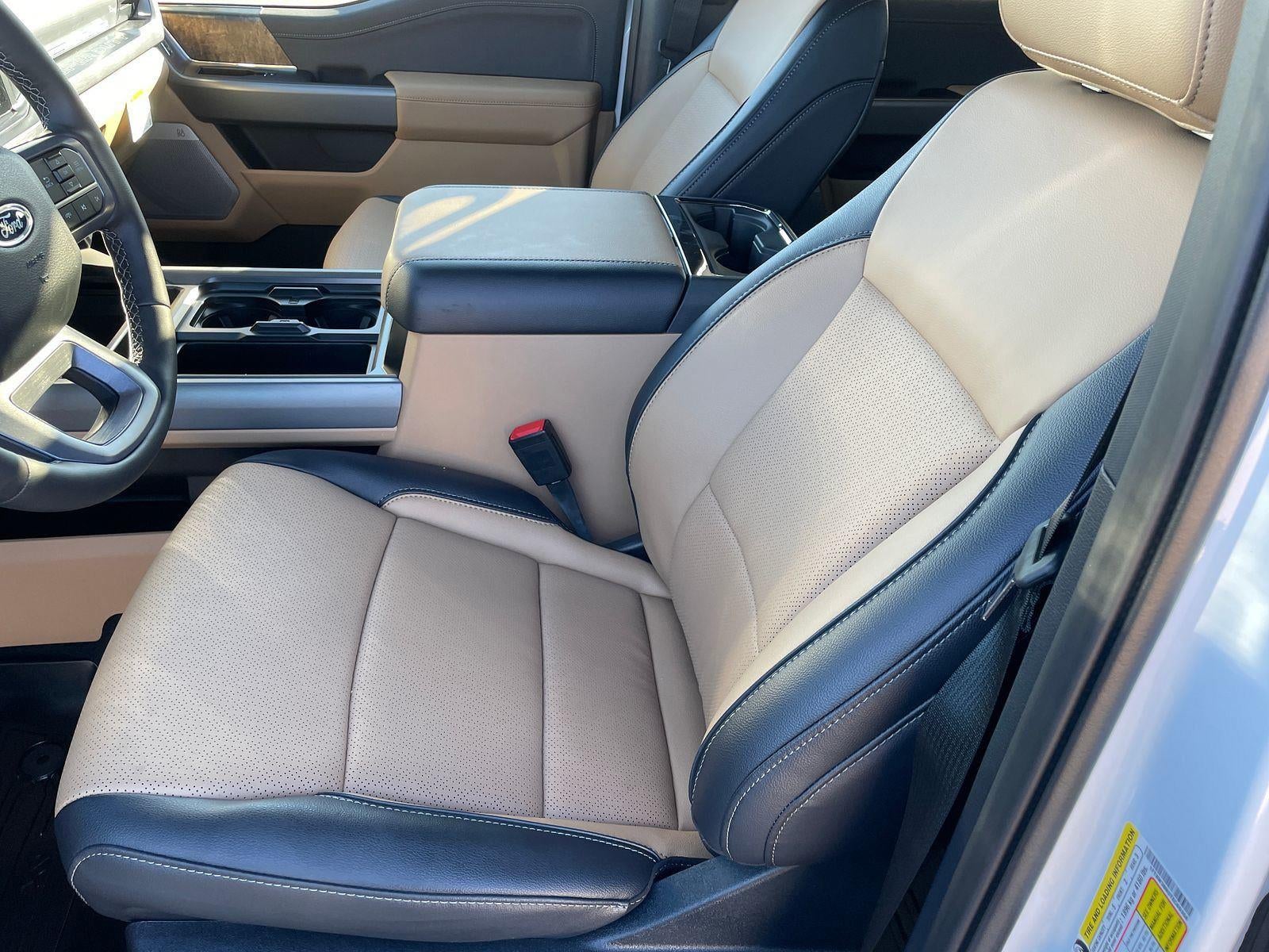 2026 Ford Super Duty F-350 SRW LARIAT