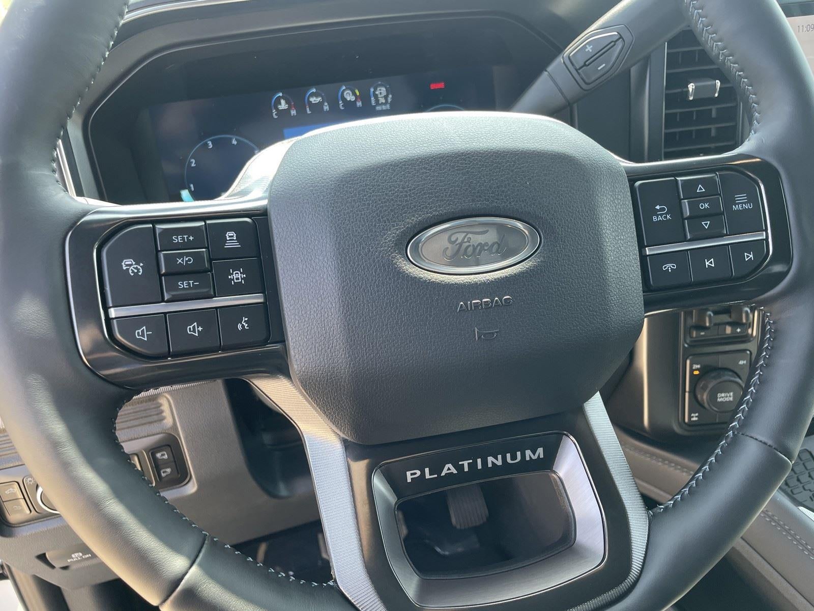 2026 Ford Super Duty F-350 SRW Platinum