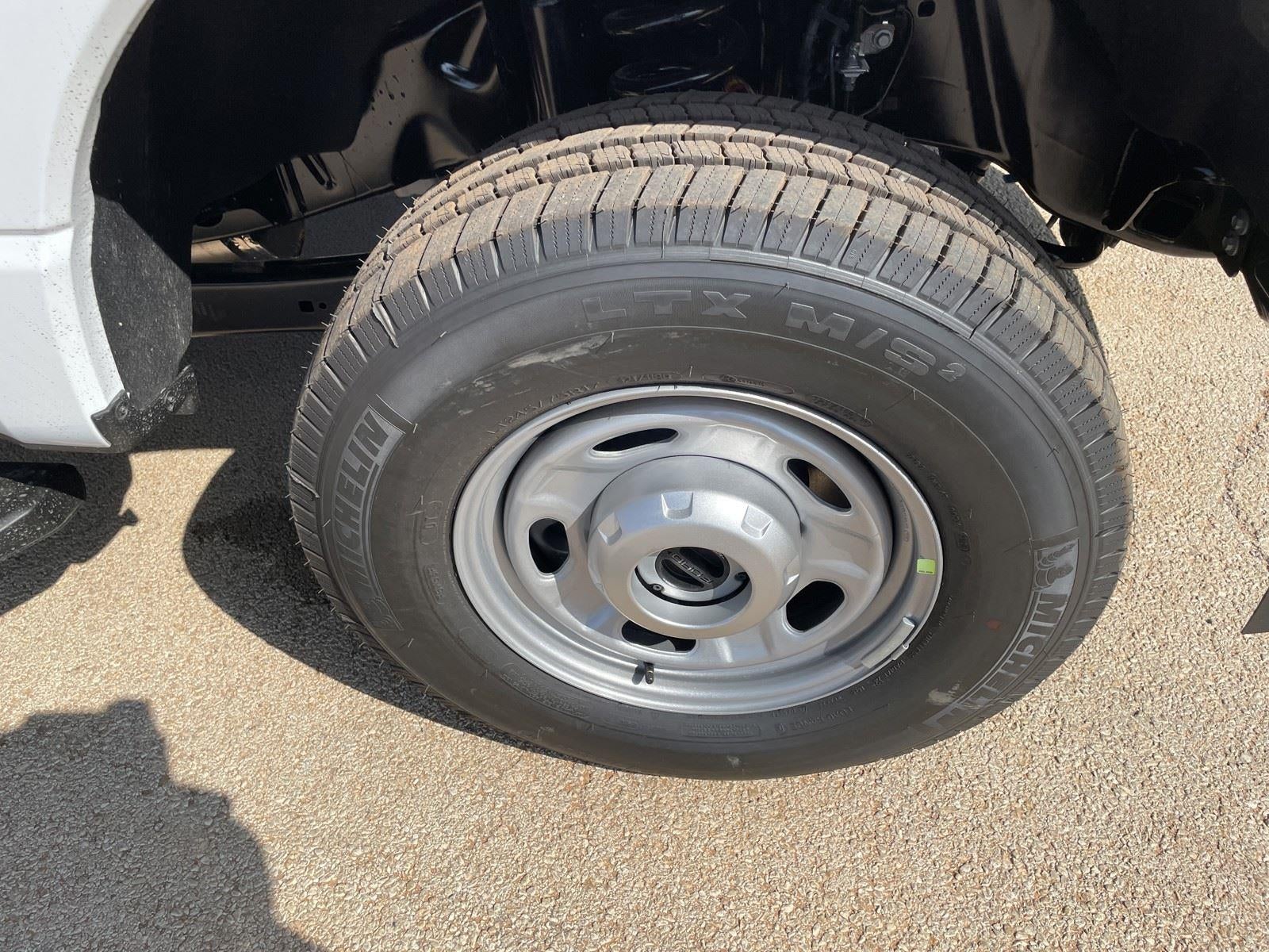 2026 Ford Super Duty F-350 SRW XL