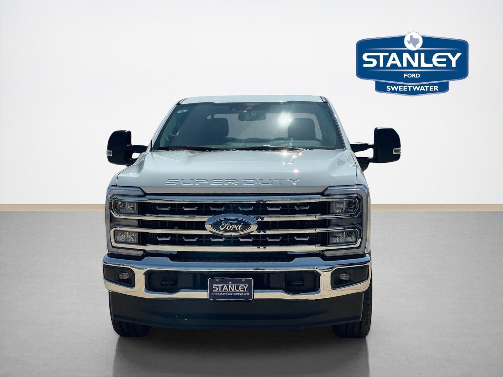 2026 Ford Super Duty F-350 SRW XLT