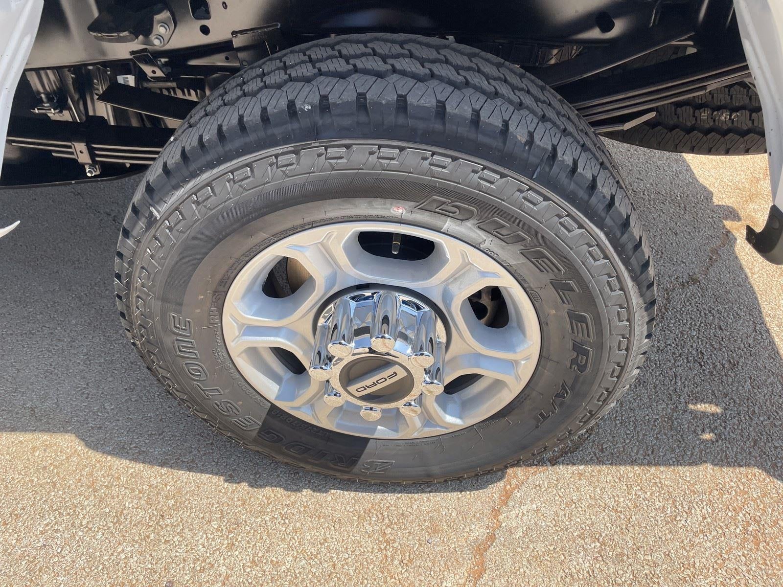 2026 Ford Super Duty F-350 SRW XLT