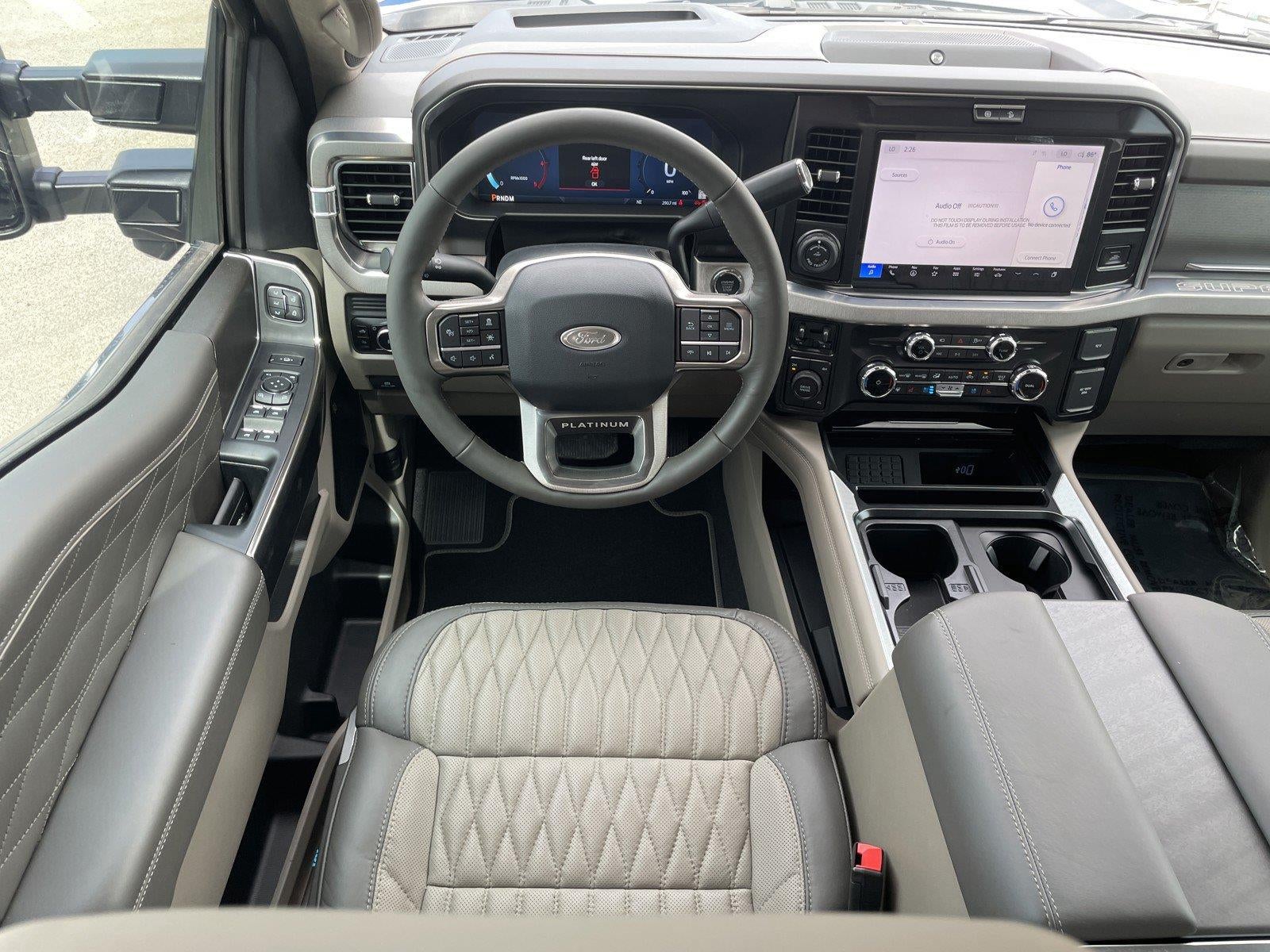 2026 Ford Super Duty F-350 DRW Platinum