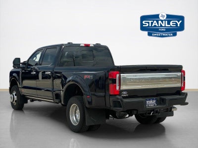 2026 Ford Super Duty F-350 DRW Platinum