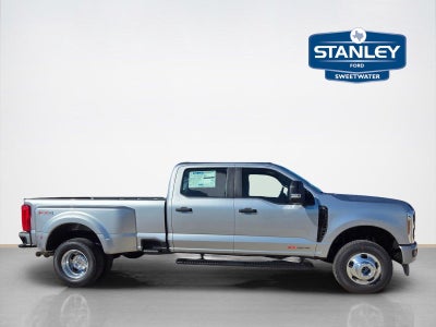 2027 Ford Super Duty F-350 DRW XL