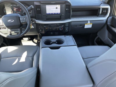 2026 Ford Super Duty F-350 DRW XL