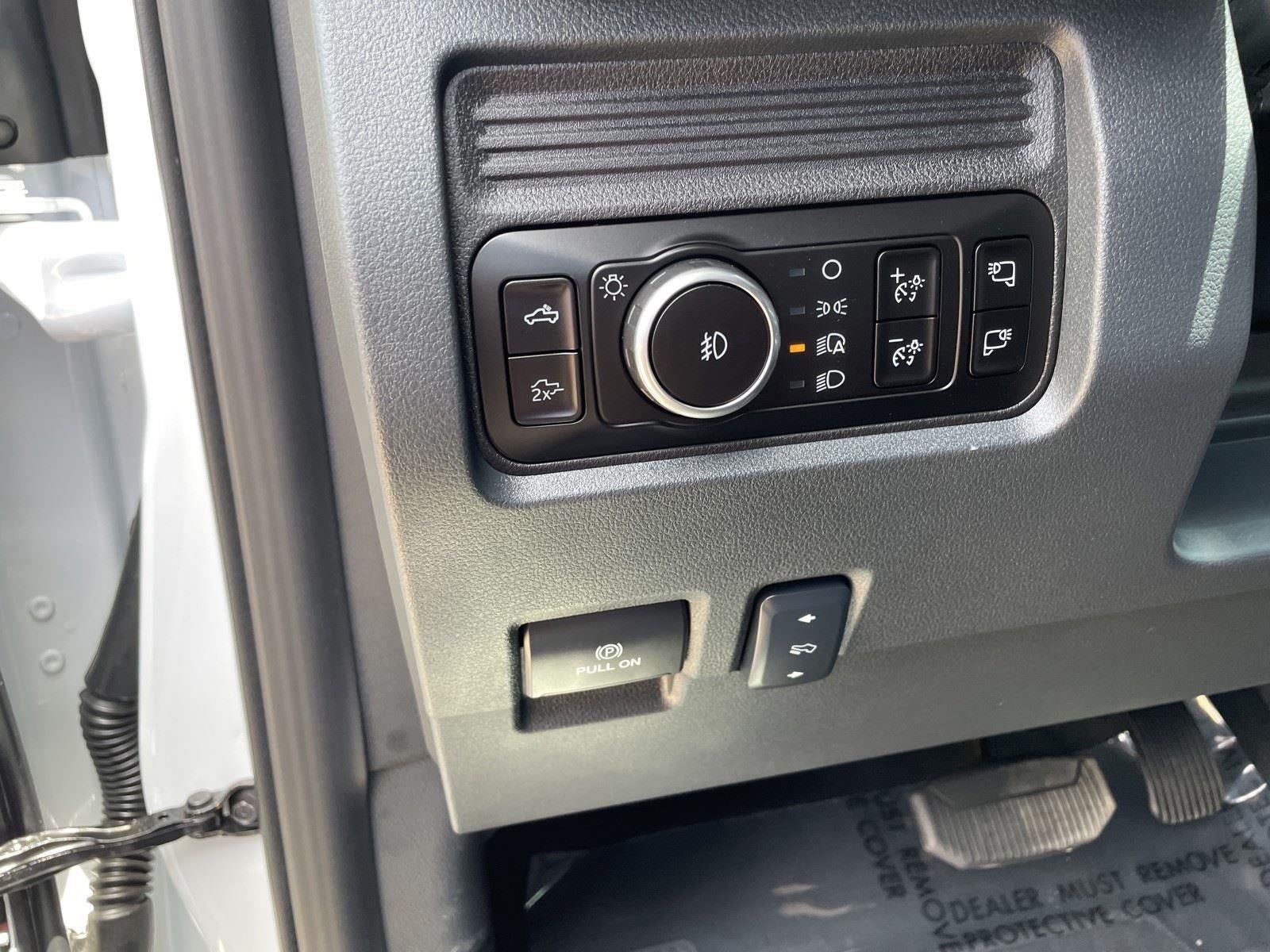 2026 Ford Super Duty F-350 DRW LARIAT