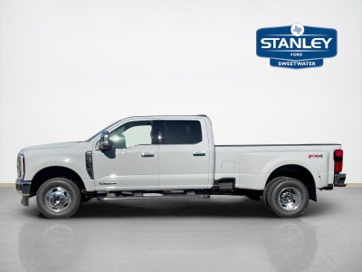 2026 Ford Super Duty F-350 Drw LARIAT