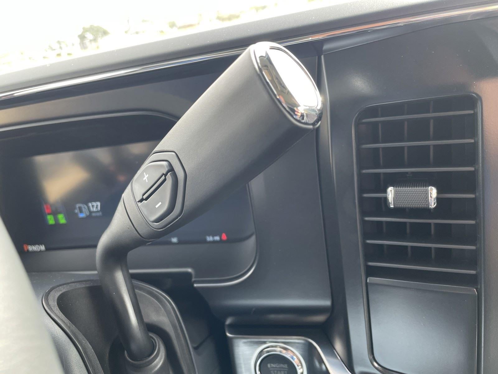 2026 Ford Super Duty F-350 DRW LARIAT