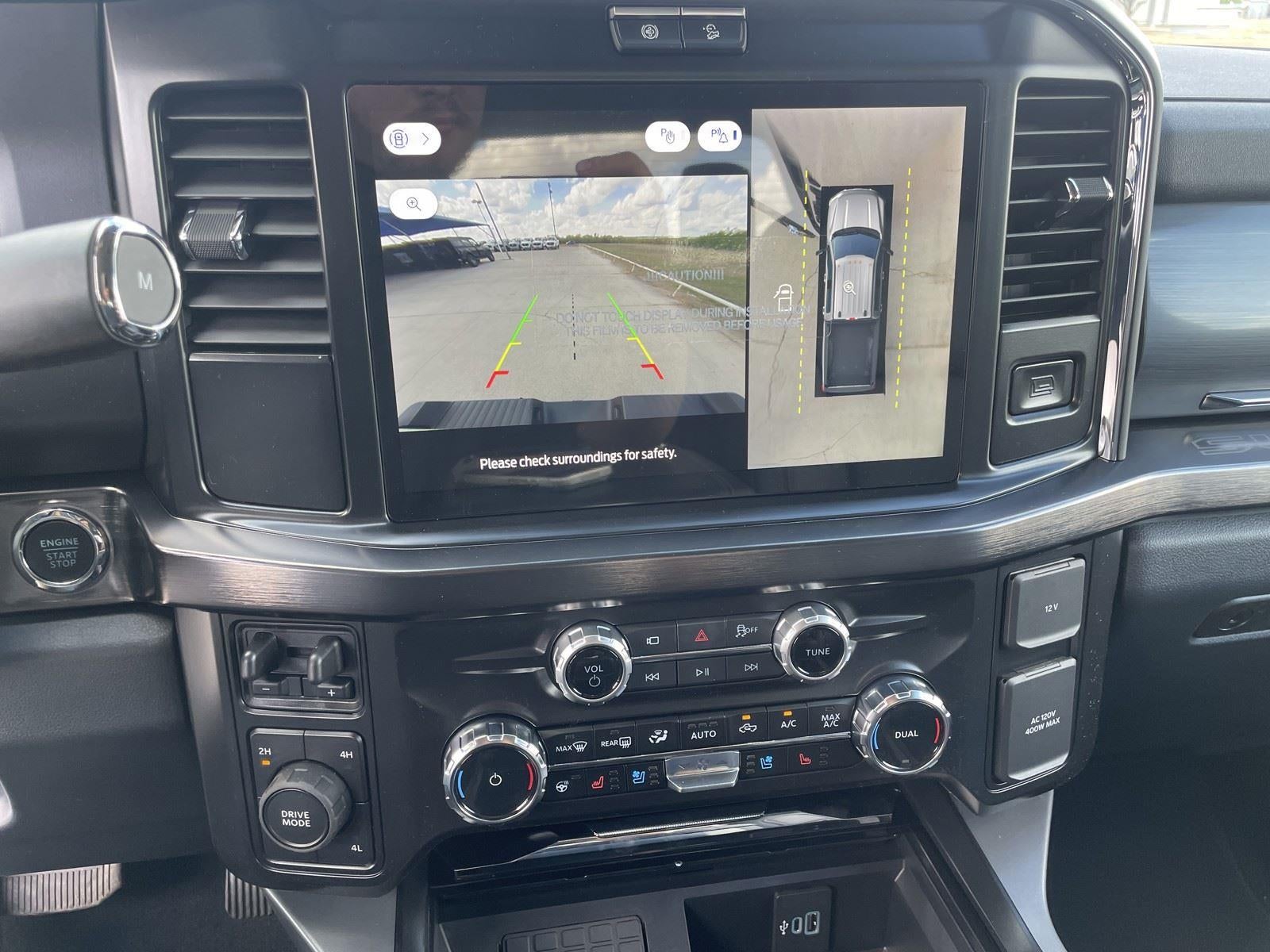 2026 Ford Super Duty F-350 DRW LARIAT