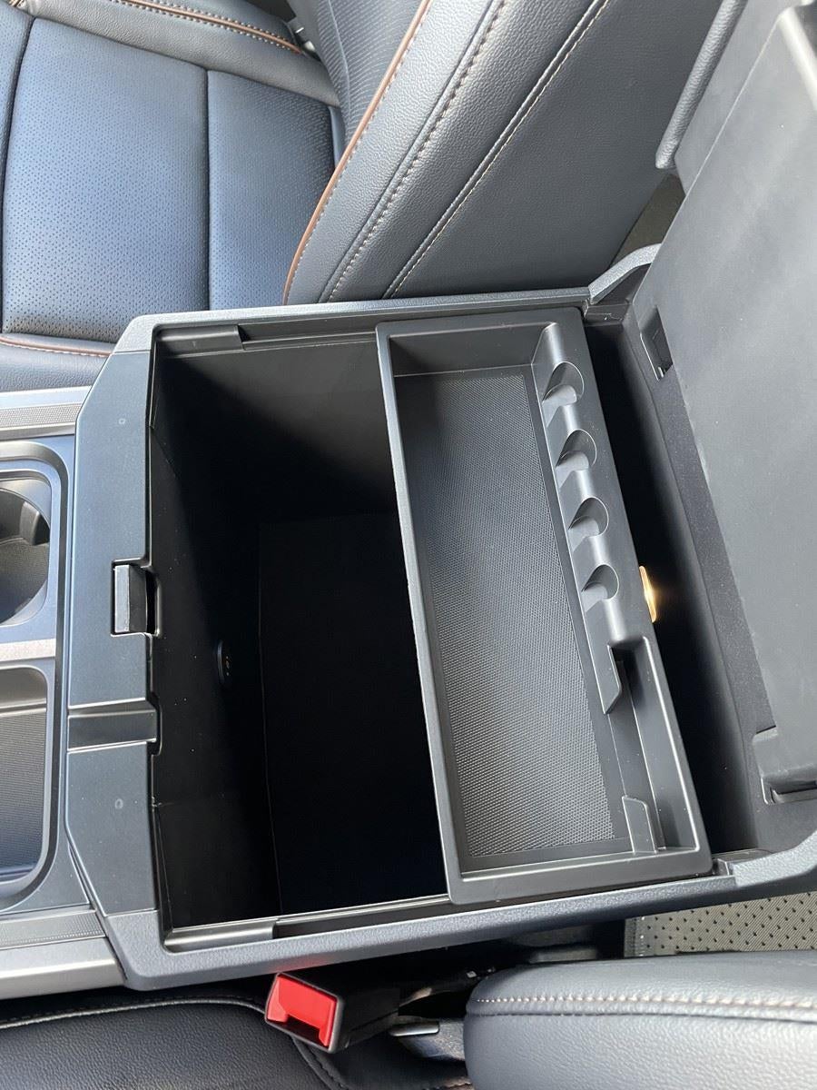 2026 Ford Super Duty F-350 DRW LARIAT