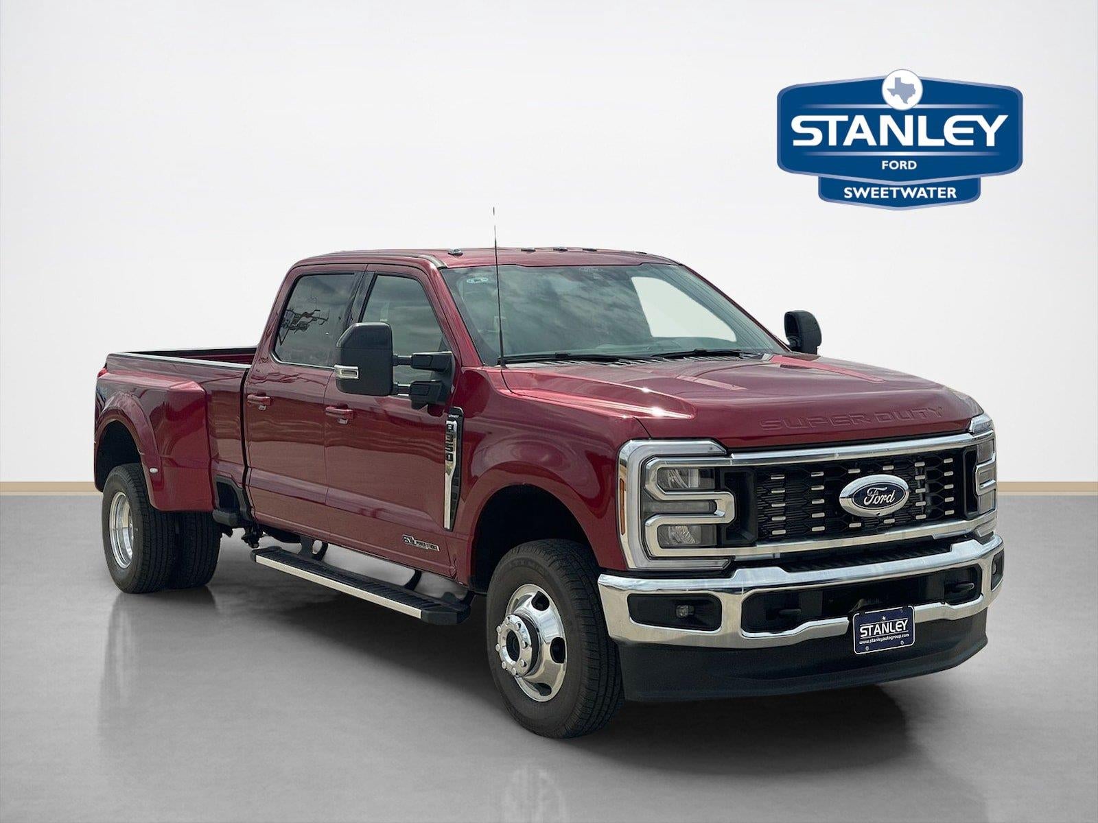 2026 Ford Super Duty F-350 Drw LARIAT