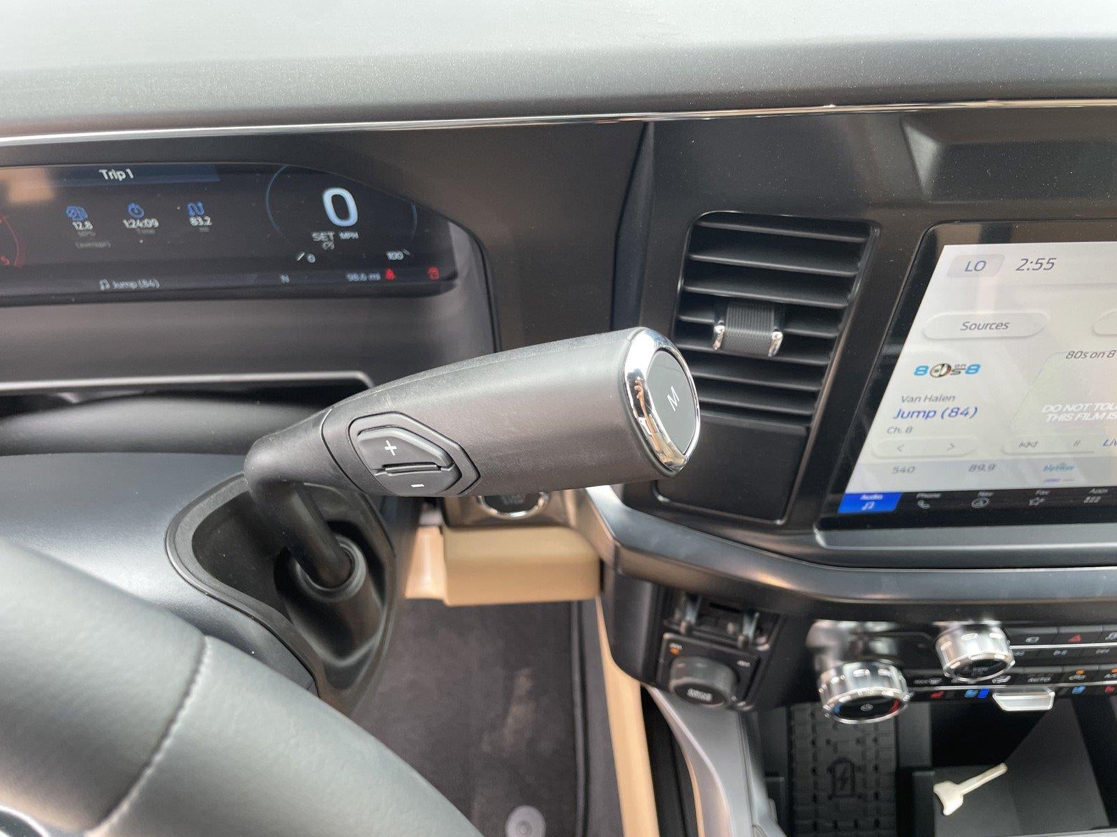 2026 Ford Super Duty F-350 Drw LARIAT