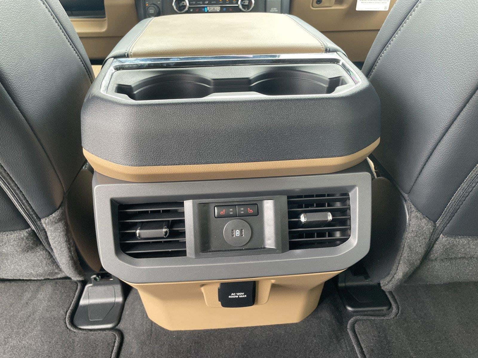 2026 Ford Super Duty F-350 Drw LARIAT