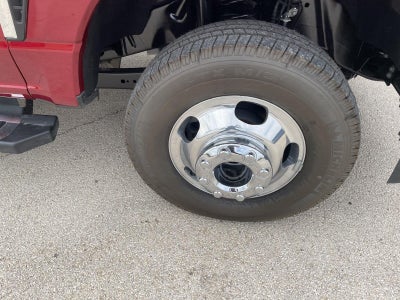 2026 Ford Super Duty F-350 DRW LARIAT