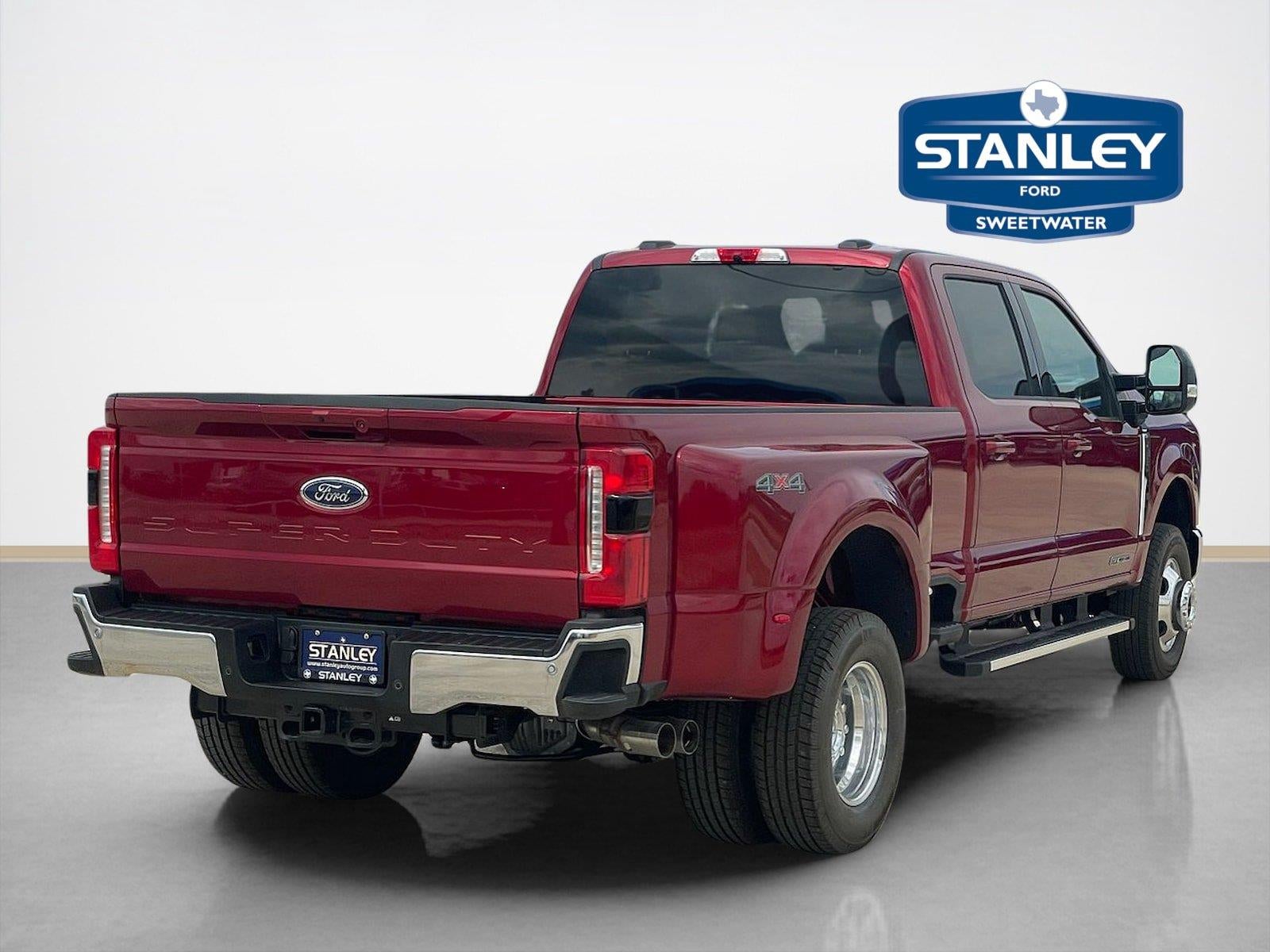 2026 Ford Super Duty F-350 Drw LARIAT