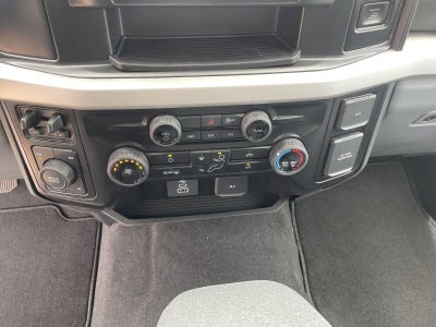 2026 Ford Super Duty F-350 DRW XLT