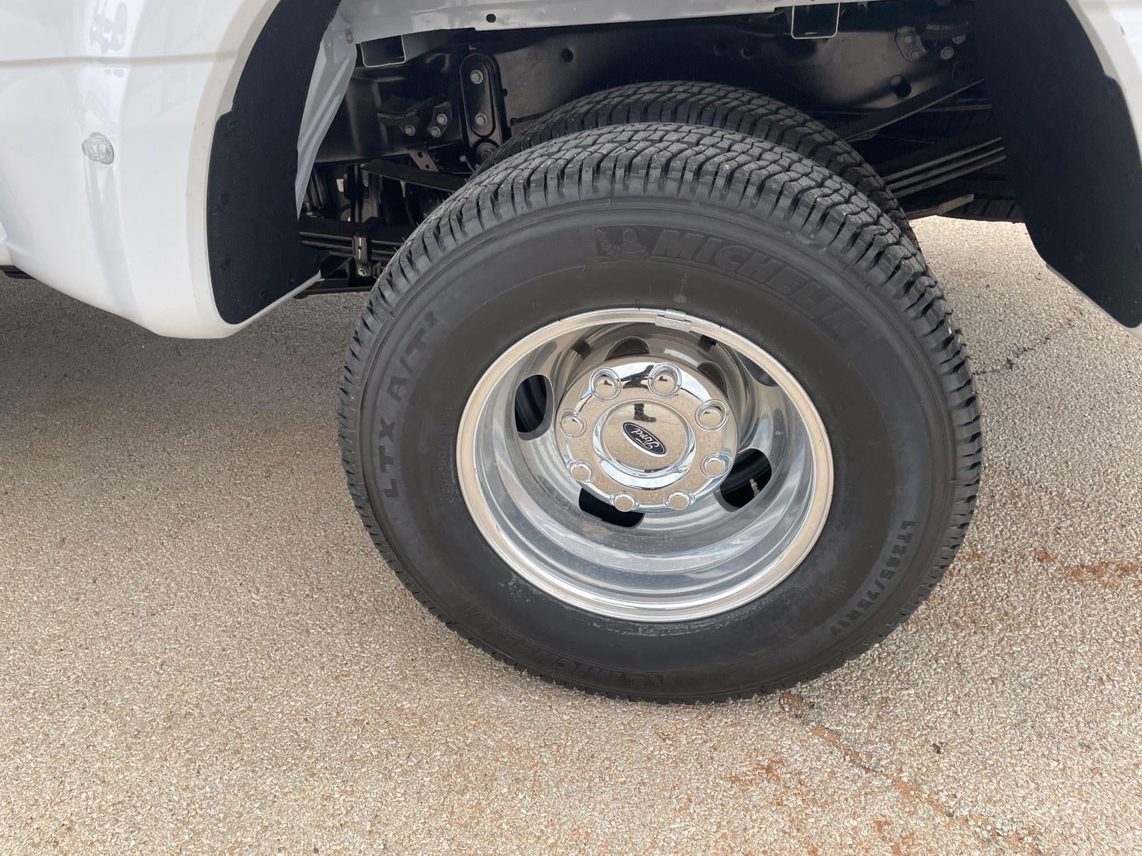 2026 Ford Super Duty F-350 DRW XLT